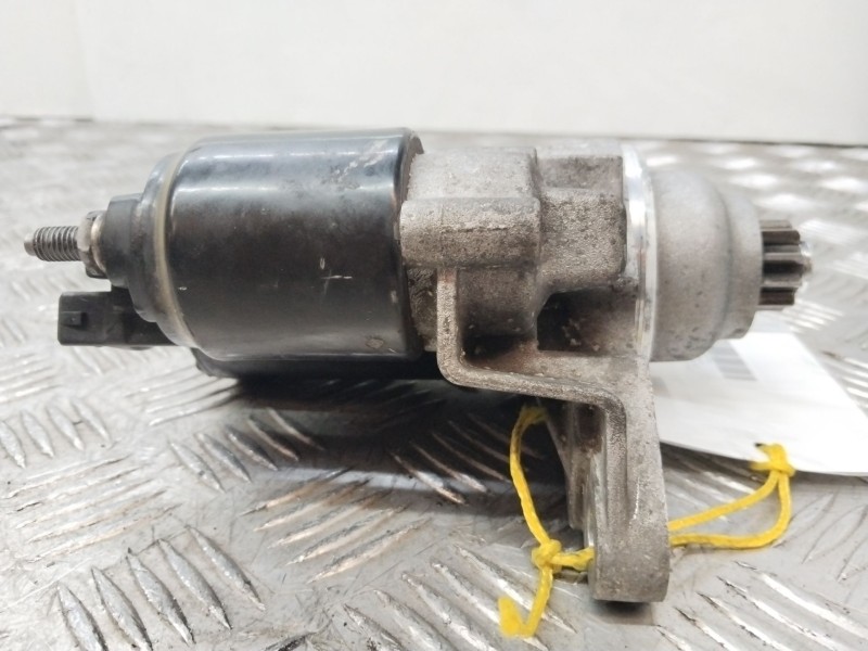 Recambio de motor arranque para volkswagen polo (9n1) highline referencia OEM IAM 0001120400  