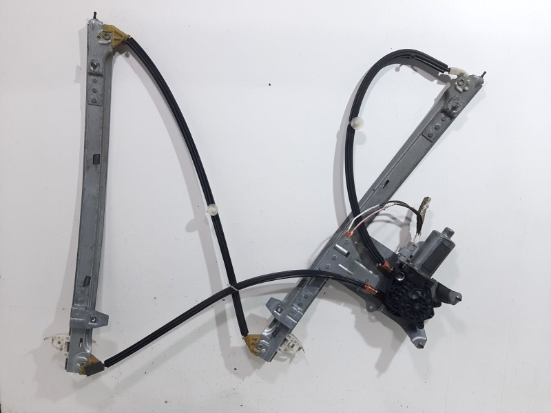 Recambio de elevalunas delantero derecho para citroën xsara picasso 2.0 hdi referencia OEM IAM 0130821900  