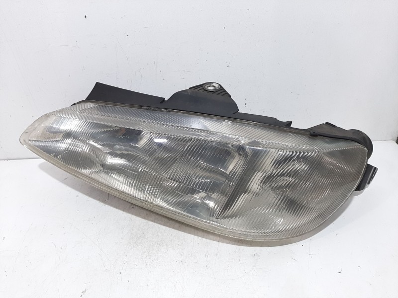 Recambio de faro izquierdo para peugeot 406 (8b) 2.0 16v referencia OEM IAM 9616251380  
