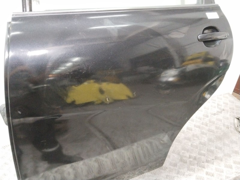 Recambio de puerta trasera izquierda para seat altea (5p1) sport referencia OEM IAM 5P0833055A NEGRO 