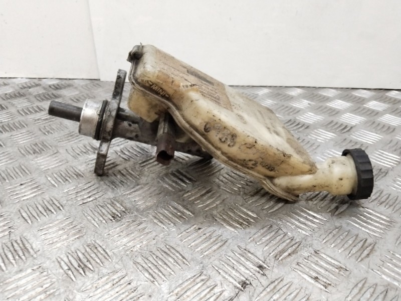 Recambio de bomba freno para citroën c3 1.4 hdi premier referencia OEM IAM 102833  