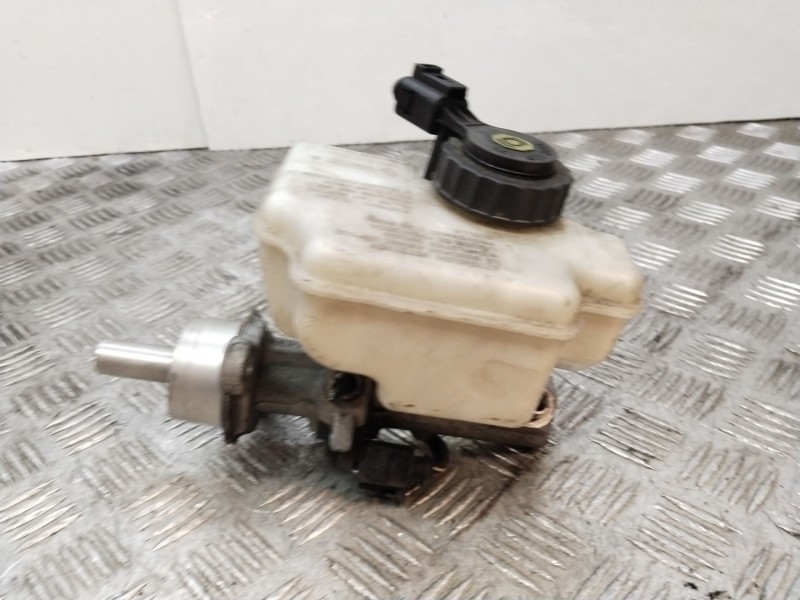 Recambio de bomba freno para volkswagen golf v berlina (1k1) gt sport referencia OEM IAM 1K1611301D  