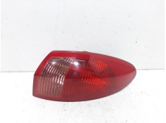 Recambio de piloto trasero derecho para alfa romeo 147 (937_) 1.9 jtd (937.axd1a, 937.bxd1a) referencia OEM IAM 46556347