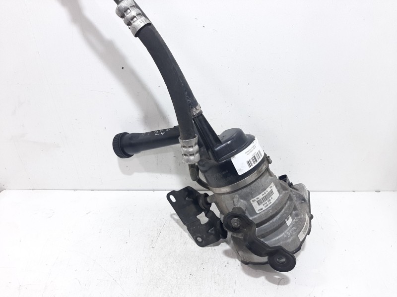 Recambio de bomba direccion para citroën c4 picasso millenium referencia OEM IAM 9674055680  