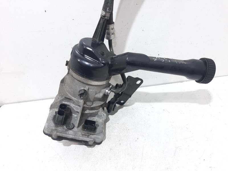 Recambio de bomba direccion para citroën c4 picasso millenium referencia OEM IAM 9674055680  