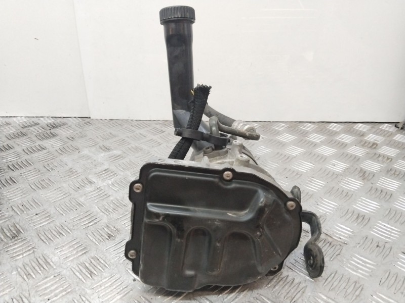 Recambio de bomba direccion para peugeot 308 active referencia OEM IAM 9686207180  