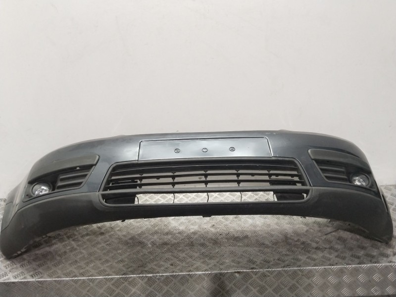 Recambio de paragolpes delantero para ford focus c-max (dm2) 2.0 referencia OEM IAM 1334684  GRIS