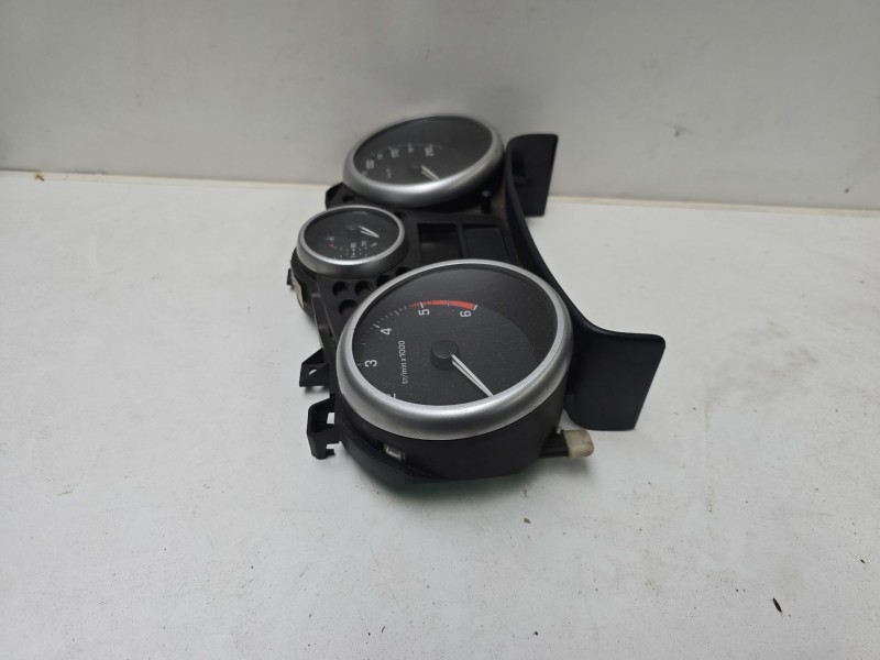Recambio de cuadro instrumentos para peugeot 207 xt referencia OEM IAM 9662904680  