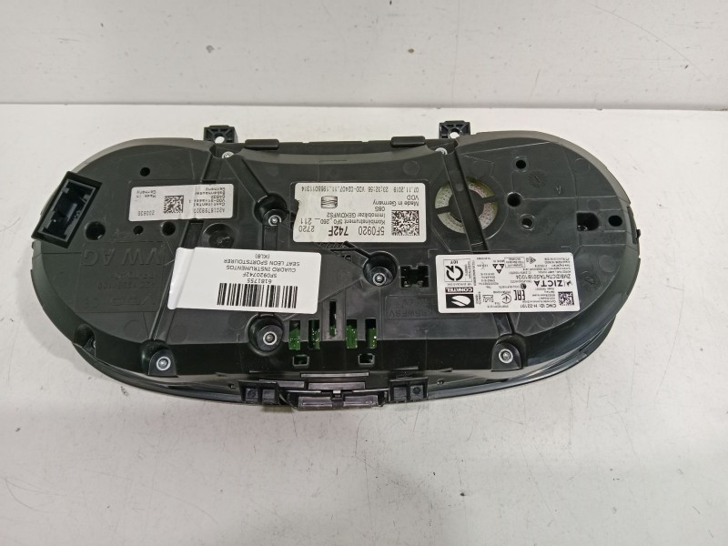 Recambio de cuadro instrumentos para seat leon sportstourer (kl8) style referencia OEM IAM 5F0920742F  