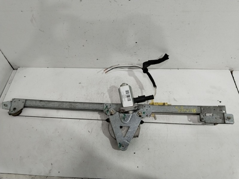 Recambio de elevalunas delantero derecho para nissan primastar (x83) caja cerrada batalla corta 2,7t referencia OEM IAM 91165705