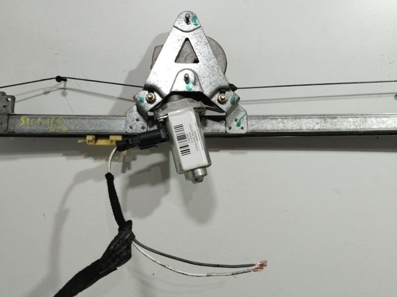 Recambio de elevalunas delantero derecho para nissan primastar (x83) caja cerrada batalla corta 2,7t referencia OEM IAM 91165705