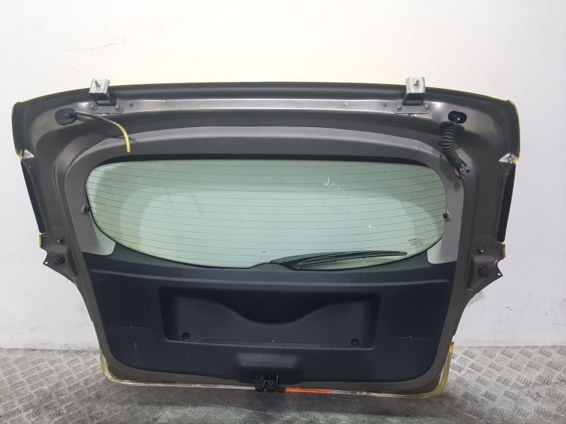 Recambio de porton trasero para renault megane iii berlina 5 p dynamique referencia OEM IAM 901007547R  