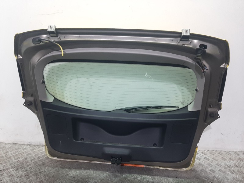 Recambio de porton trasero para renault megane iii berlina 5 p dynamique referencia OEM IAM 901007547R  
