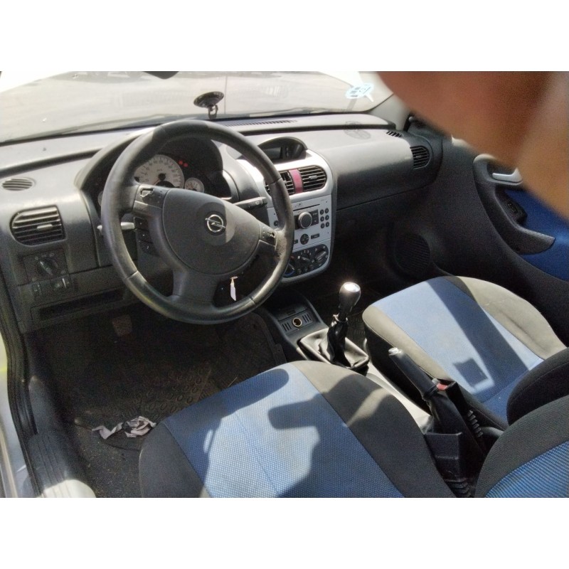 OPEL CORSA C (X01) - imagen 6