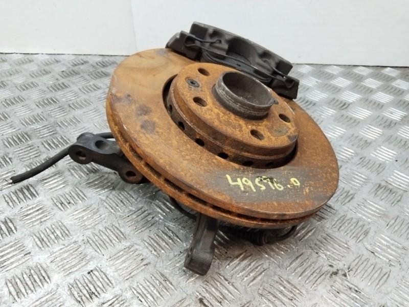 Recambio de mangueta delantera derecha para renault megane iii berlina 5 p dynamique referencia OEM IAM 400147163R  