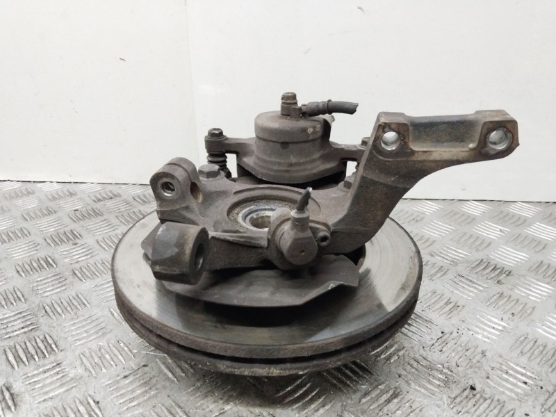 Recambio de mangueta delantera derecha para daewoo lacetti hatchback (klan) 1.6 referencia OEM IAM 96488824  