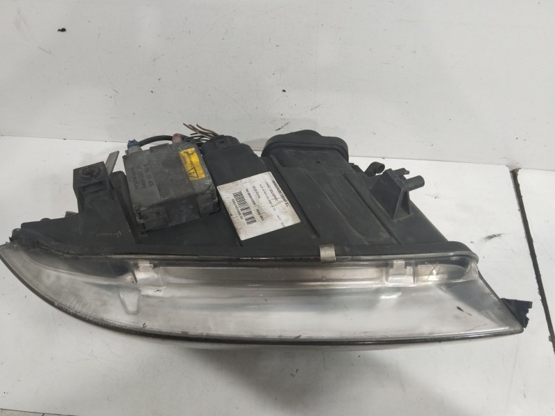 Recambio de faro izquierdo para audi a6 berlina (4b2) 2.5 tdi referencia OEM IAM 14847300  