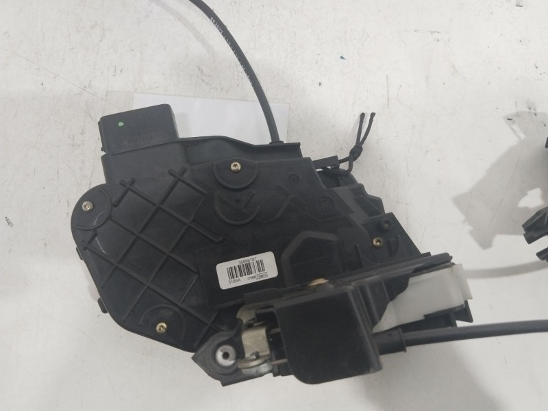 Recambio de cerradura puerta trasera izquierda para volvo v50 familiar 1.8 kinetic referencia OEM IAM 30699797  