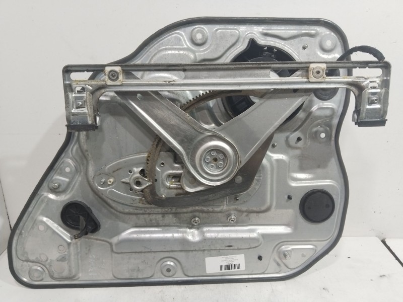 Recambio de elevalunas trasero izquierdo para volvo v50 familiar 1.8 kinetic referencia OEM IAM 8679082LH  