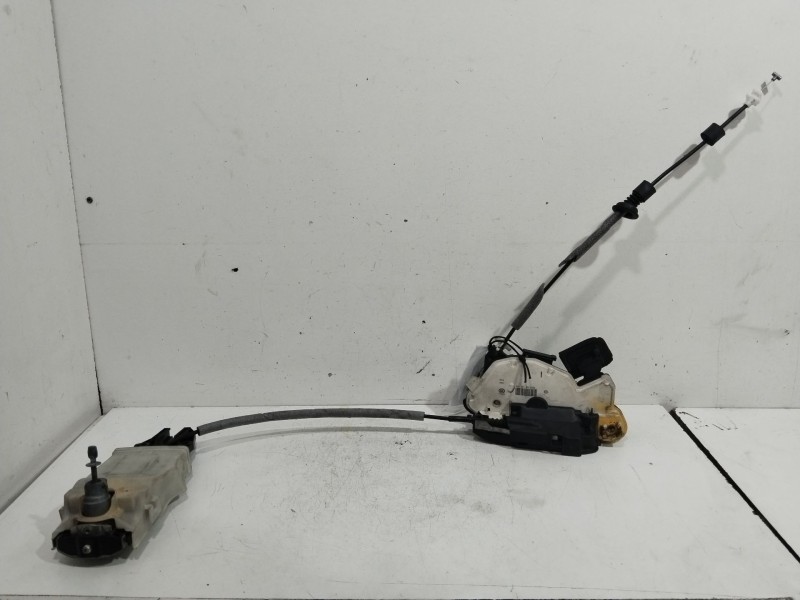 Recambio de cerradura puerta delantera izquierda para seat toledo (kg3) reference referencia OEM IAM 5E1837015A  