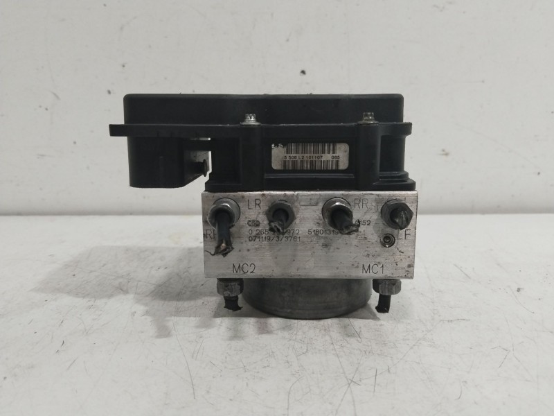 Recambio de abs para fiat 500 cabrio (150) lounge referencia OEM IAM 51801319 0265231972 0265800648