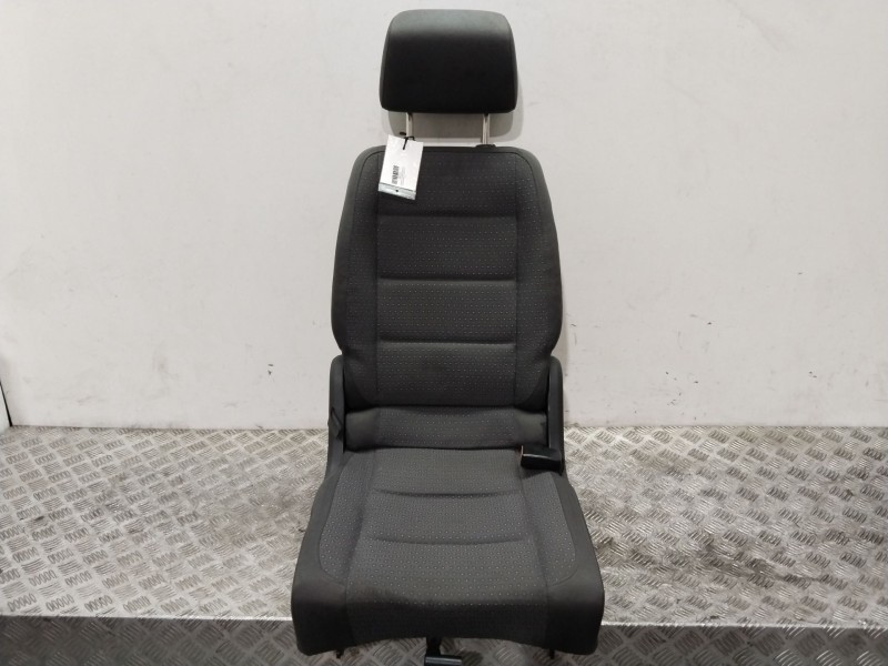 Recambio de asiento trasero derecho para volkswagen touran (1t1, 1t2) 2.0 tdi referencia OEM IAM 1T0883065D  