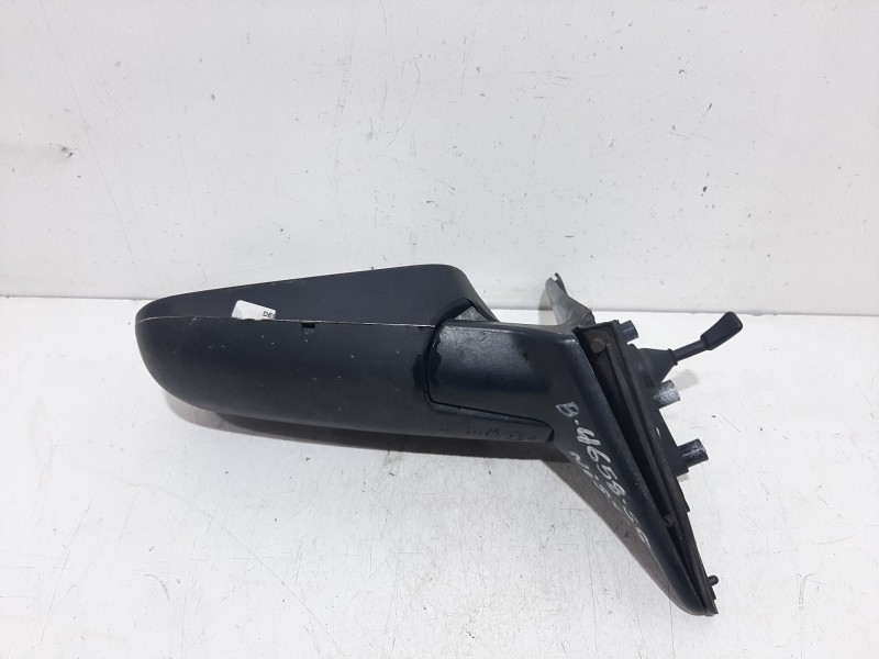 Recambio de retrovisor izquierdo para nissan primera berl./familiar (p10/w10) básico referencia OEM IAM  MANUAL NEGRO