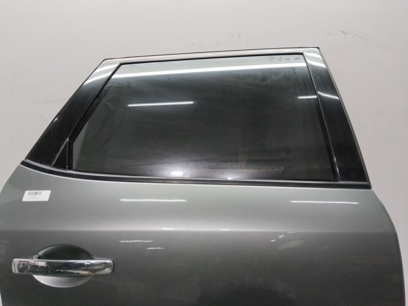 Recambio de puerta trasera derecha para nissan murano i (z50) 3.5 4x4 referencia OEM IAM 80872W1011  GRIS
