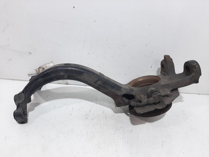 Recambio de mangueta delantera derecha para audi a6 berlina (4b2) 1.8 t referencia OEM IAM 8D0407258AL   Recambio de mangueta delantera derecha para audi a6 berlina (4b2) 1.8 t referencia OEM IAM 8D0407258AL