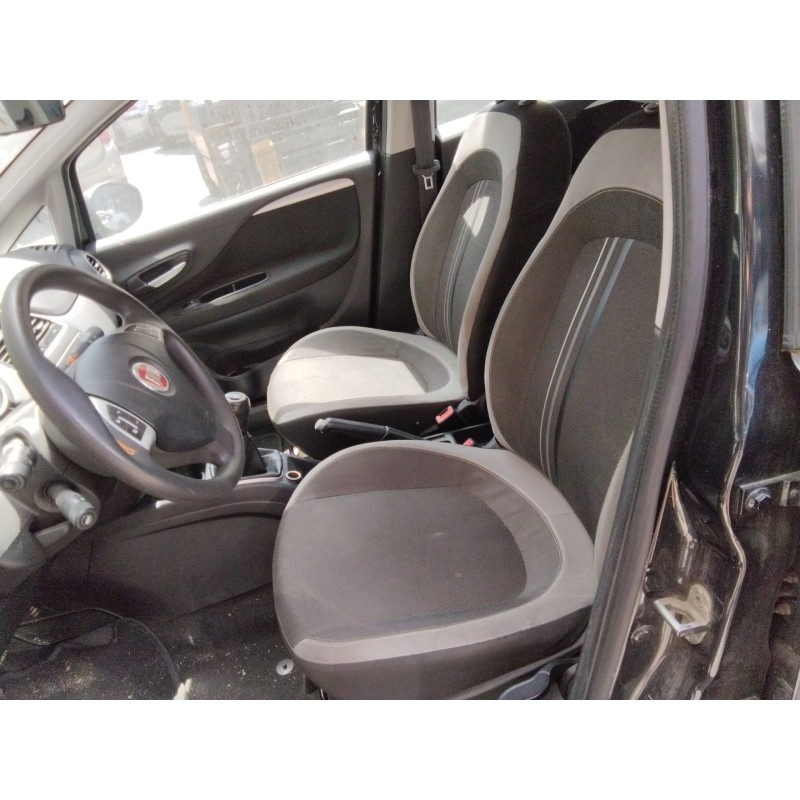 FIAT PUNTO FURGONETA/HATCHBACK (199_) - imagen 4