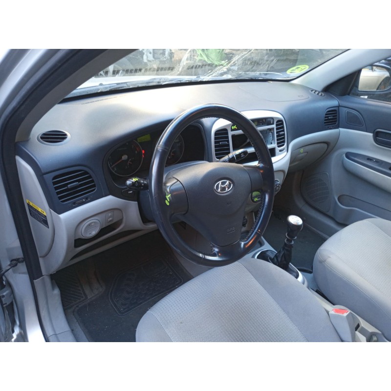 HYUNDAI ACCENT III SEDÁN (MC) - imagen 5