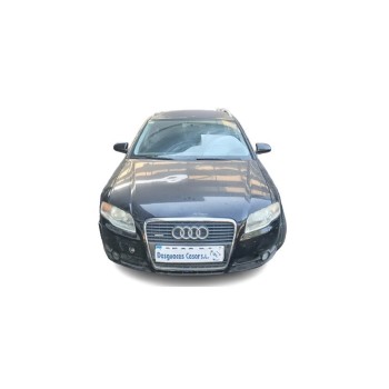 AUDI A4 AVANT (8E) de desguace