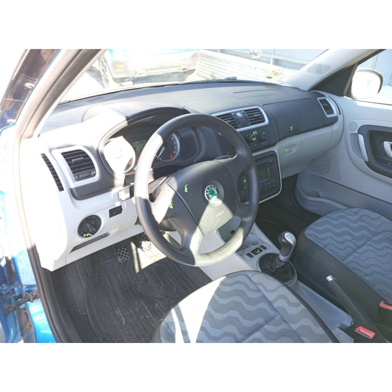 SKODA ROOMSTER (5J7) - imagen 5