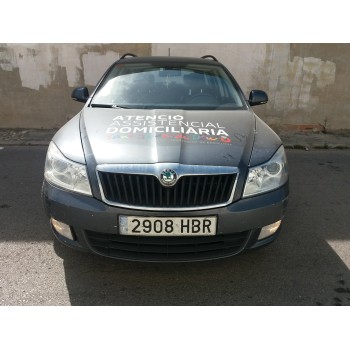 SKODA OCTAVIA BERLINA (1Z3)