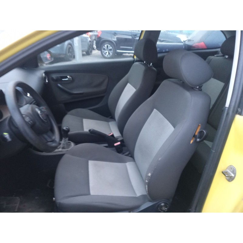 SEAT IBIZA III (6L1) - imagen 6