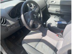 mitsubishi colt berlina 5 (z30a) del año 2007 2