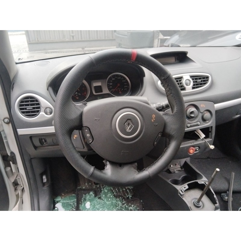 RENAULT CLIO III (BR0/1, CR0/1) - imagen 6
