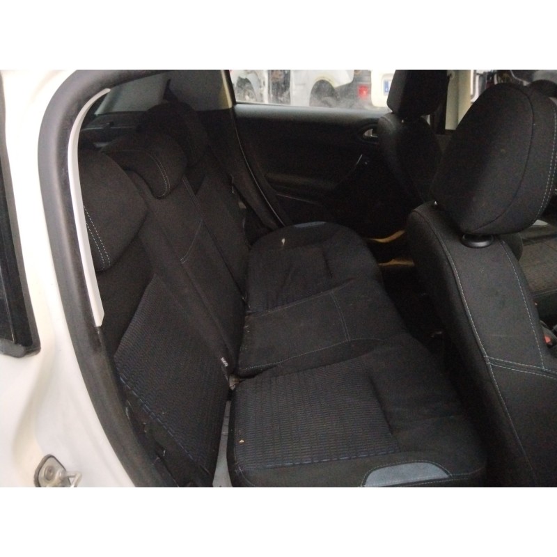 PEUGEOT 208 I (CA_, CC_) - imagen 5