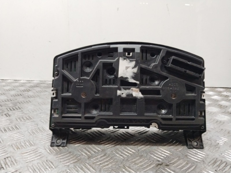 Recambio de cuadro instrumentos para opel zafira b energy referencia OEM IAM 13267544  