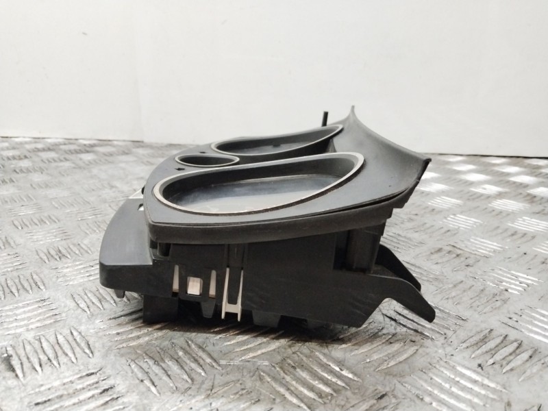 Recambio de cuadro instrumentos para opel zafira b energy referencia OEM IAM 13267544  