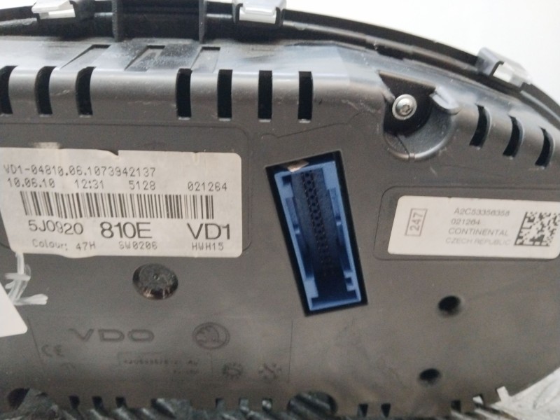 Recambio de cuadro instrumentos para skoda fabia (5j2 ) sport referencia OEM IAM 5J0920810E  
