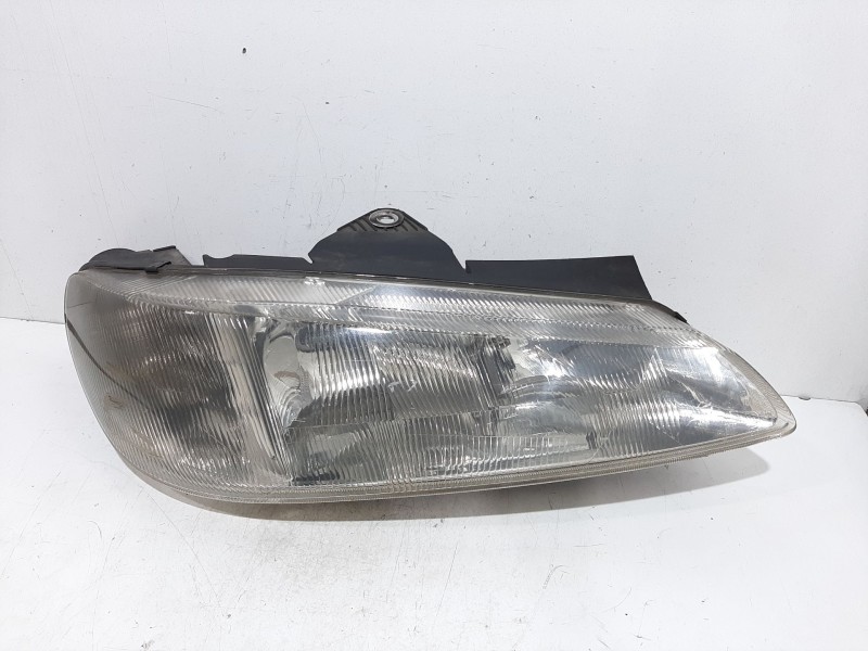 Recambio de faro derecho para peugeot 406 (8b) 2.0 16v referencia OEM IAM 9616251280  