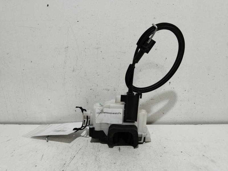 Recambio de cerradura puerta lateral derecha para fiat fiorino básico referencia OEM IAM 1357556080  