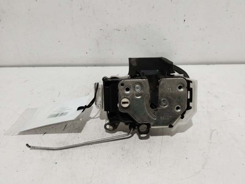 Recambio de cerradura puerta lateral derecha para fiat fiorino básico referencia OEM IAM 1357556080  