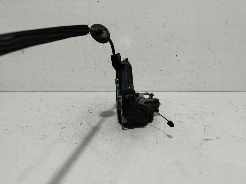 Recambio de cerradura puerta delantera derecha para volkswagen golf v berlina (1k1) conceptline (e) referencia OEM IAM 3D1837016