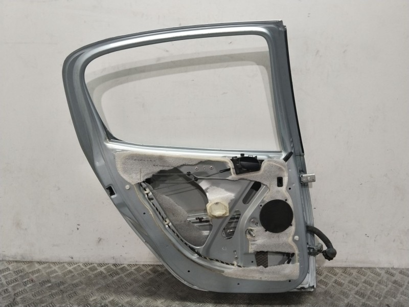 Recambio de puerta trasera izquierda para peugeot 206 sw x-line referencia OEM IAM  GRIS OFERTA Recambio de puerta trasera izquierda para peugeot 206 sw x-line referencia OEM IAM  GRIS OFERTA