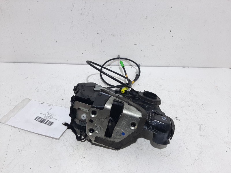 Recambio de cerradura puerta delantera derecha para toyota auris active referencia OEM IAM 6903002220  
