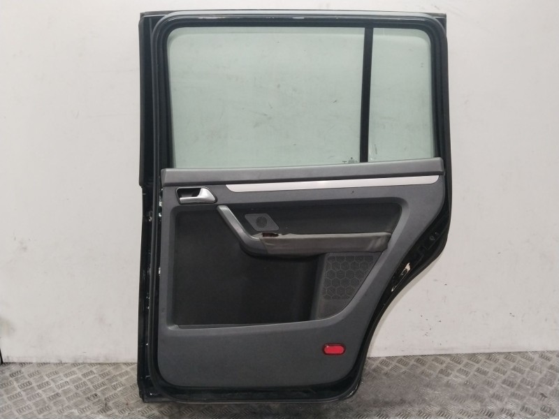 Recambio de puerta trasera derecha para volkswagen touran (1t1, 1t2) 2.0 tdi referencia OEM IAM 1T0833056R  NEGRO