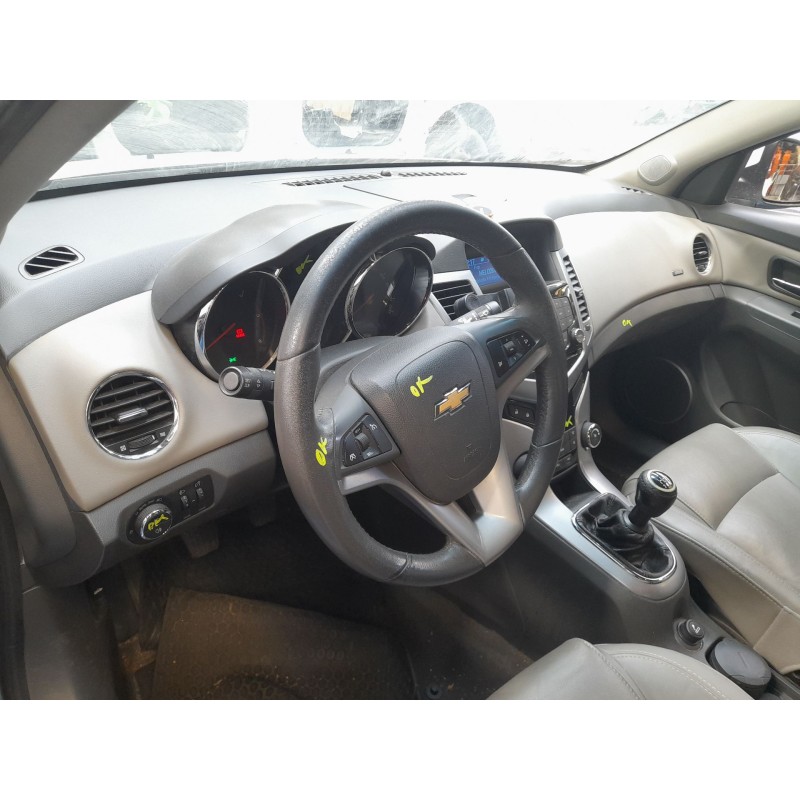 CHEVROLET CRUZE (J300) - imagen 3