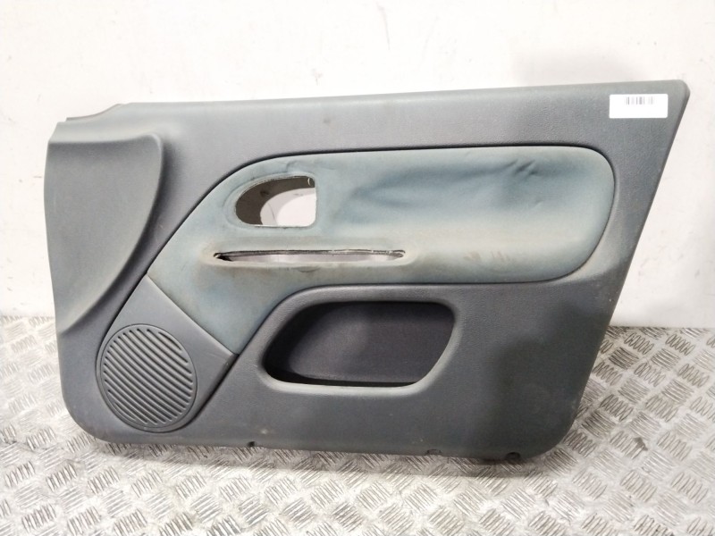 Recambio de tapizado delantero derecho para renault clio ii fase ii (b/cb0) community referencia OEM IAM 8200069393D  